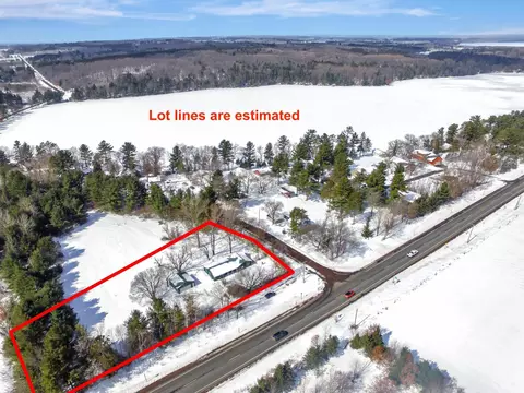 7703 Tewalt Rd, Siren, WI 54872