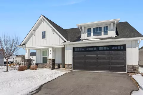 4491 Monarch Dr, Woodbury, MN 55129
