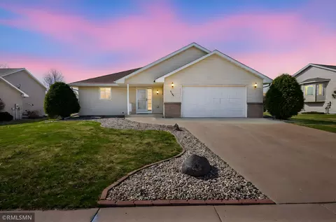 2209 Aspen Ln, North Mankato, MN 56003