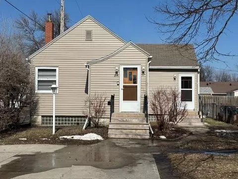 614 Andrews Ave, Breckenridge, MN 56520