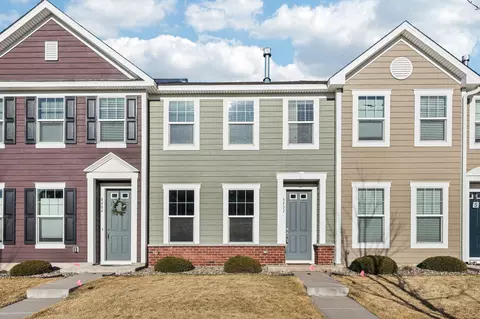 8402 Jonquil Ln N, Maple Grove, MN 55369