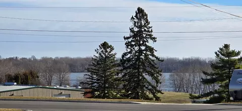 View/Area - 610 E 4th St, Albert Lea, MN 56007 photo 2 of 2
