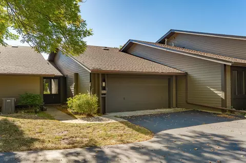 1251 19th Ave NE, Rochester, MN 55906