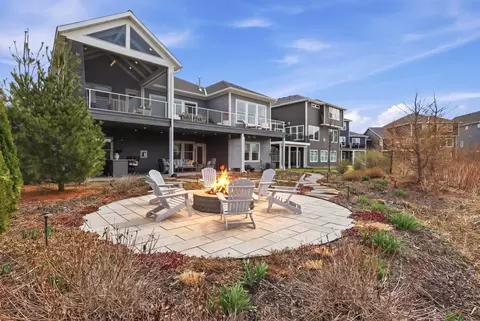 485 Sandhill Dr, Long Lake, MN 55356