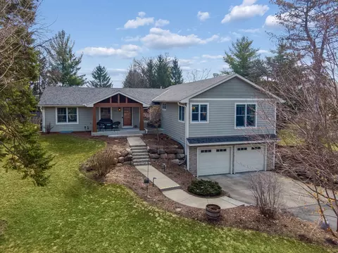 450 Willow Dr S, Orono, MN 55356