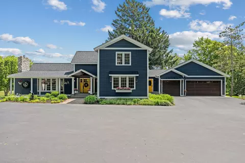 2590 Watertown Rd, Orono, MN 55356