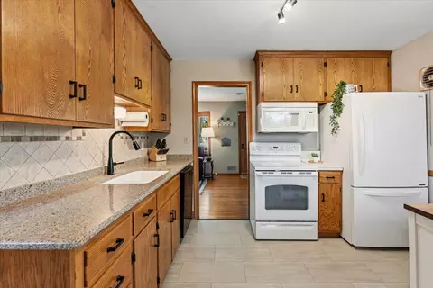 Kitchen - 221 E 94th St, Bloomington, MN 55420 photo 1 of 5