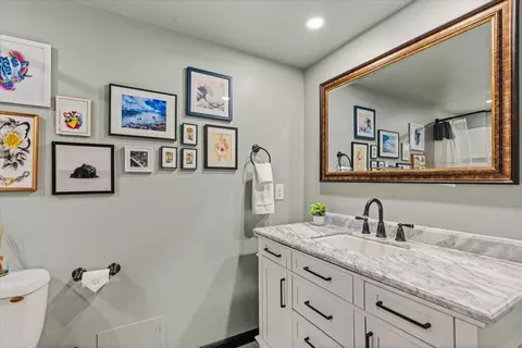Bath - 221 E 94th St, Bloomington, MN 55420 photo 3 of 4