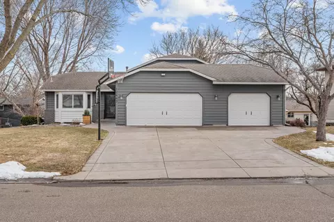 12443 90th Ave N, Maple Grove, MN 55369