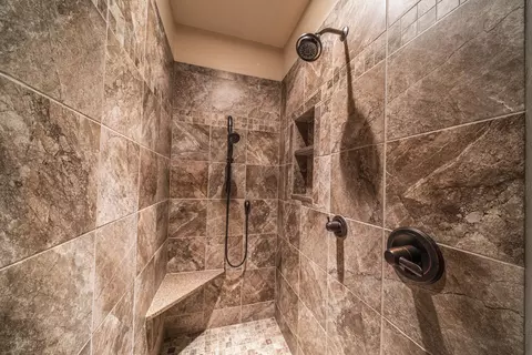 Bath - 25379 Deerpath Loop, Pelican Rapids, MN 56572 photo 3 of 4