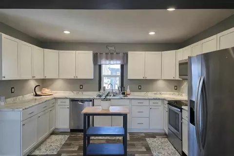 Kitchen - 816 N 10th St, Brainerd, MN 56401 photo 1 of 1