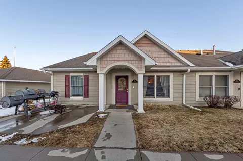1816 Haralson Ct, Saint Peter, MN 56082