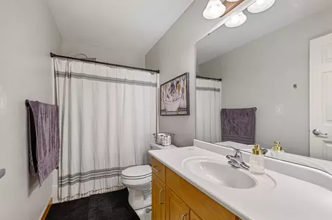 Bath - 1816 Haralson Ct, Saint Peter, MN 56082 photo 1 of 1