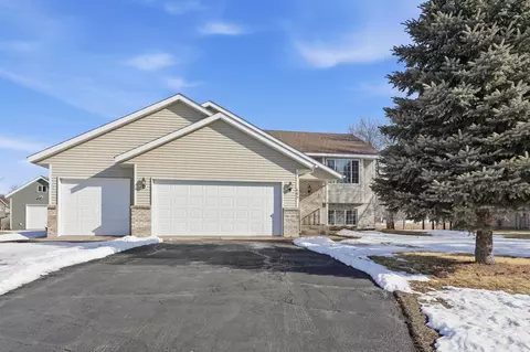403 Gumtree St NE, Saint Joseph, MN 56374