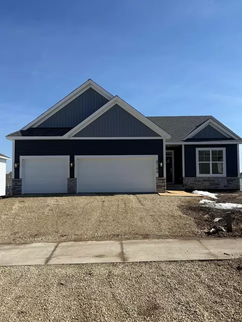 9144 62nd St S, Cottage Grove, MN 55016