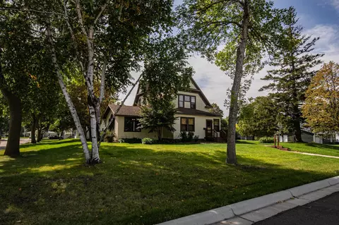 Exterior - 301 E Depue Ave, Olivia, MN 56277 photo 2 of 11