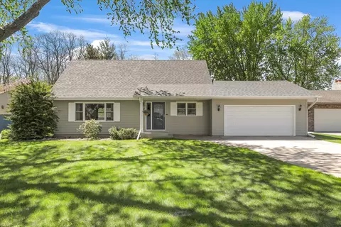 173 Yoho Dr, Anoka, MN 55303