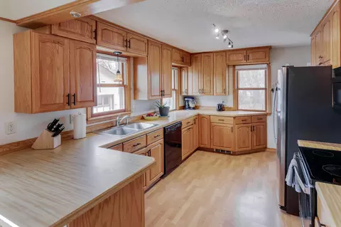 Kitchen - 1822 Oak St, Brainerd, MN 56401 photo 1 of 3