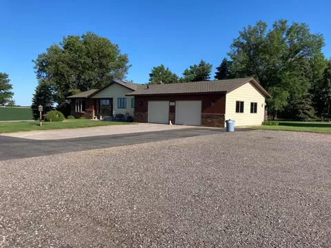 Exterior - 20366 470th Ave, Morris, MN 56267 photo 1 of 15