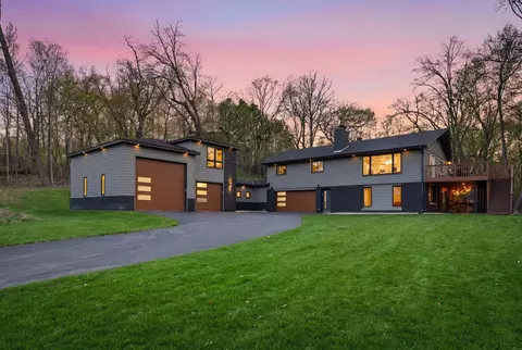 1375 Cherry Pl, Mound, MN 55364