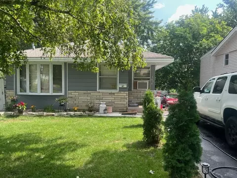 1916 Gettysburg Ave N, Golden Valley, MN 55427