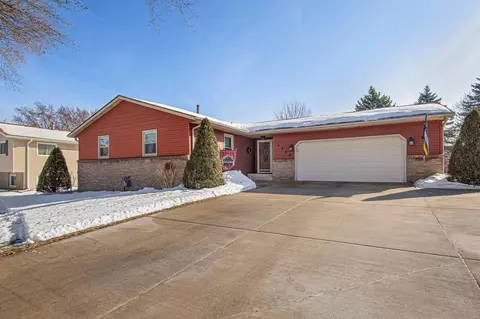 2045 3rd Ave NE, Owatonna, MN 55060