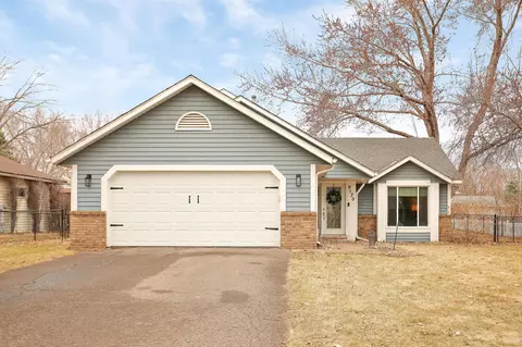 9130 91st St S, Cottage Grove, MN 55016