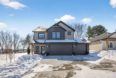 3228 Allison Ln NE, Rochester, MN 55906