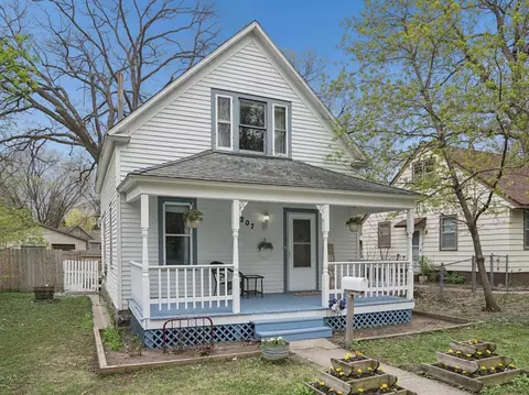 207 3rd Ave NE, Saint Cloud, MN 56304