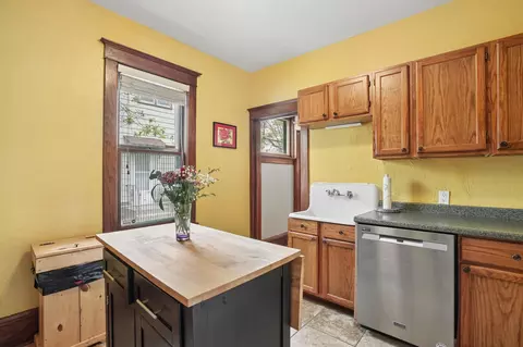 Kitchen - 207 3rd Ave NE, Saint Cloud, MN 56304 photo 1 of 2