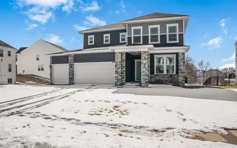 21979 Lower Mill Ave, Rogers, MN 55374