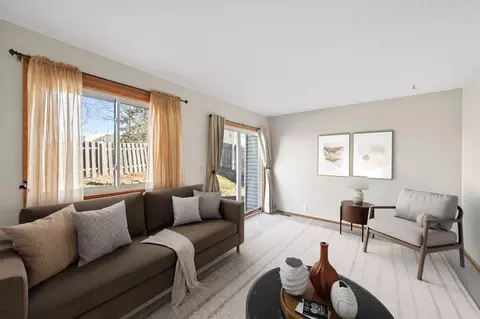 406 Livingston Ave, Saint Paul, MN 55107