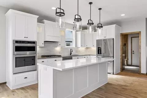 Kitchen - 1851 Campfire Dr E, Waconia, MN 55387 photo 4 of 5