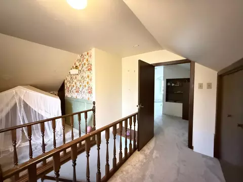 Entry Way - 206 N 9th St, Montevideo, MN 56265 photo 2 of 3