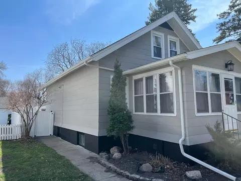 Exterior - 206 N 9th St, Montevideo, MN 56265 photo 5 of 8
