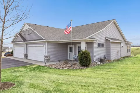 1232 Naser Way, New Richmond, WI 54017