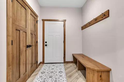Entry Way - 2024 Forest Ct, Saint Cloud, MN 56303 photo 2 of 2
