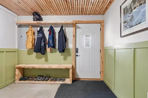 Entry Way - 4359 Schweiger Rd, Orr, MN 55771 photo 1 of 1