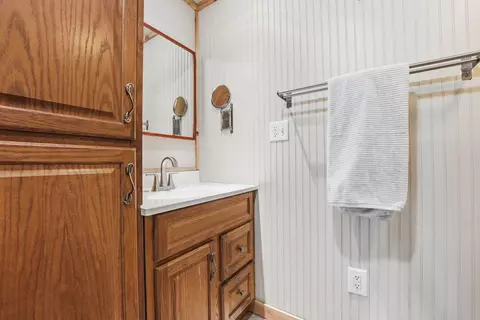 Bath - 4359 Schweiger Rd, Orr, MN 55771 photo 3 of 5