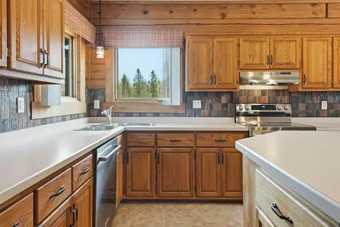 Kitchen - 4359 Schweiger Rd, Orr, MN 55771 photo 7 of 8