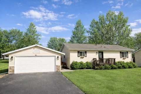 220 W Hill St, Vergas, MN 56587