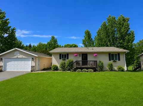 220 W Hill St, Vergas, MN 56587
