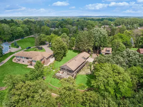 View/Area - 7080 Rolling Acres Rd, Excelsior, MN 55331 photo 5 of 13