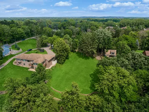 View/Area - 7080 Rolling Acres Rd, Excelsior, MN 55331 photo 6 of 13