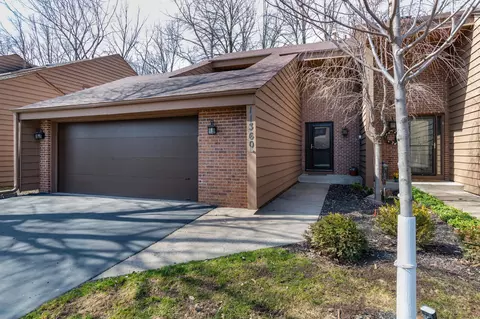 11360 36th Pl N, Plymouth, MN 55441