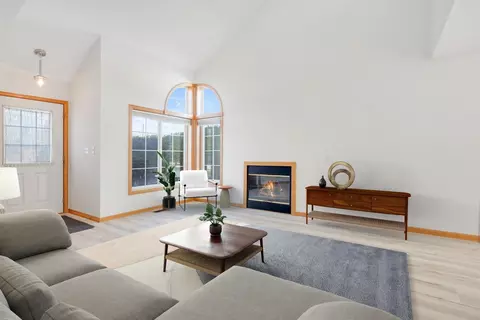 7298 Lea Ct N, Lino Lakes, MN 55014