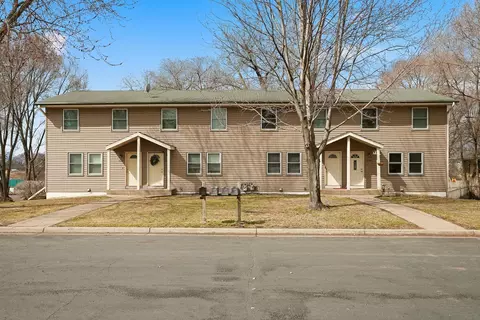 5600 4th St NE, Fridley, MN 55432