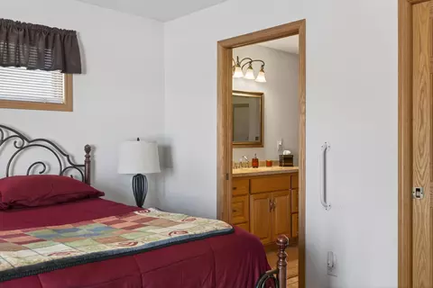 Bedroom - 12162 70th St, Brainerd, MN 56401 photo 3 of 4