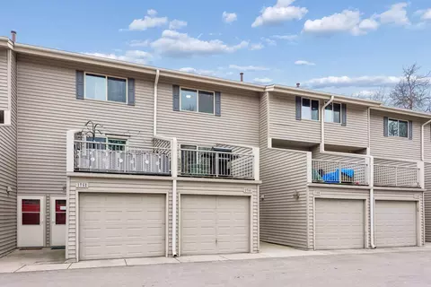 1754 Meadowlark Rd #41754, Eagan, MN 55122