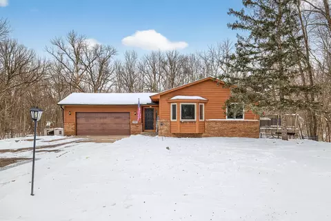 17931 Vanadium St NW, Anoka, MN 55303
